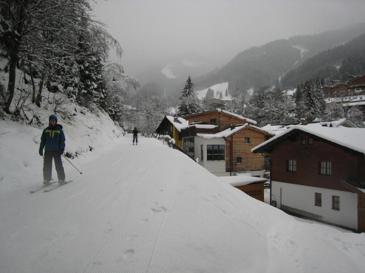 Ski-In Ski-Out Chalet Kriekels - By Alpen Apartments Целль-ам-Зе Экстерьер фото